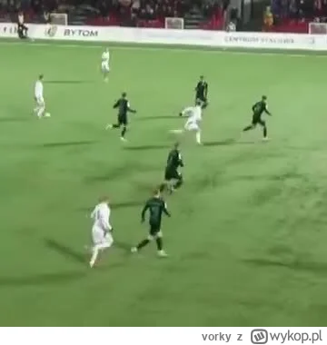 vorky - Nadrabiam sobie wczorajsze mecze i to co w tej sytuacji zrobił sędzia i ekipa...