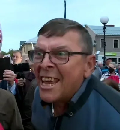 Matuusuu - @Lach__Anonim
motłochem są potomkowie chłopów pańszczyźnianych, których ro...