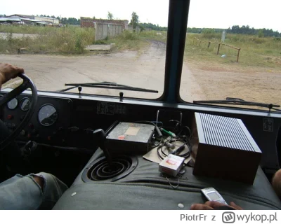 PiotrFr - Jeszcze w 2005 jeździło się takim przy organizacji koncertów. Wynalazek dia...