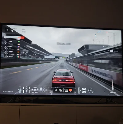 Handstander12 - Jade se 

#przegryw #kulturalnychuop12 #gry #playstation