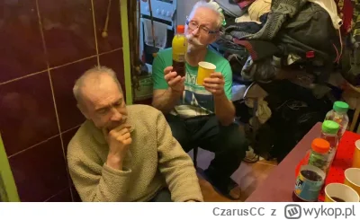 CzarusCC - @Wraczek: chyba nigdy nie widziałeś magazynu Łosiów w takim razie