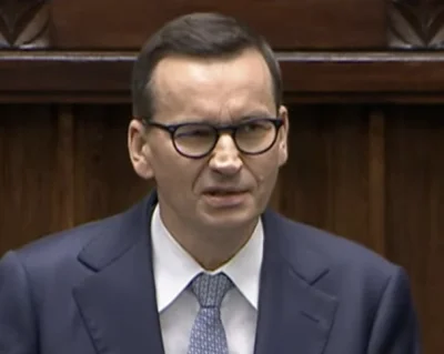 niebieskikociak - Mateusz ćwiczył nos że taki 6 pak mu sie zrobił ? XDDD 
#sejm #poli...