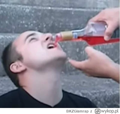 BKZGlamrap - @pierwszynawenus: a powinien pić to