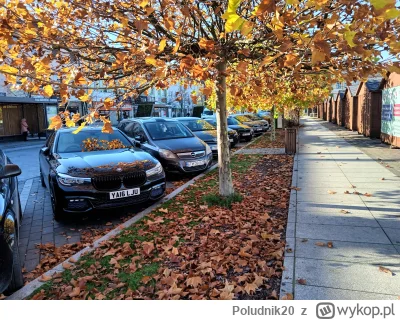 Poludnik20 - @eSUBA94: z góry stojąc przy masce trzebaby było zrobić, ale nie mogę lu...