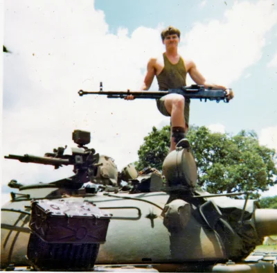 wfyokyga - Naprawili by już te tagi to chyba se poszukał i dodał jakoś wojnę. Teraz t...