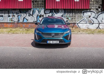 stopaotestuje - #Peugeot408 wygląda dość pokracznie, ale na pewno lepiej niż bliźniak...