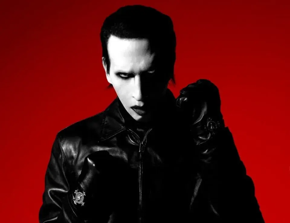 metalnewspl - Marilyn Manson w 2026 w Polsce: https://www.metalnews.pl/festiwale/saxo...