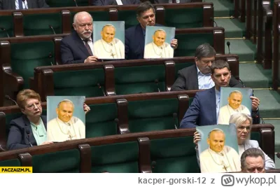 kacper-gorski-12 - PIS ma duzo obrazow swietych.

tak wiec kto ma racje jak nie pis??...