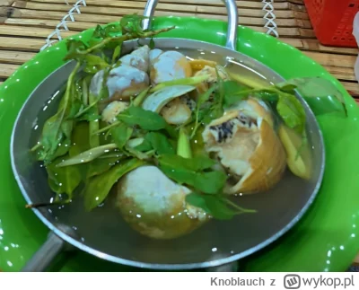 Knoblauch - #raportzpanstwasrodka 
Mumyn długo nie pociągnie na takiej cienkiej zupce...