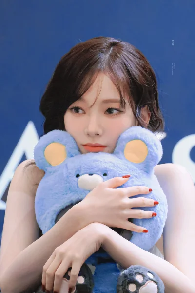 XKHYCCB2dX - #koreanka #karina #aespa