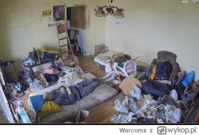 Warcomx - #danielmagical 

J--------i wtapia się w tło jak kameleon. #patostreamy