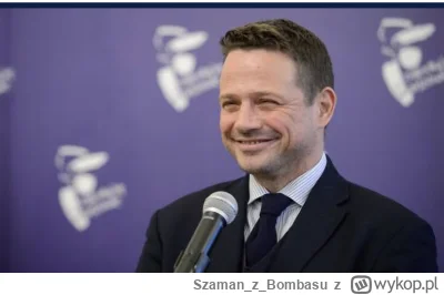 SzamanzBombasu - Myślę że Trump by nie polubił kogoś o tak drażniącym uśmiechu, nie t...