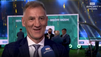 lepaq - Teraz przy piłce Cala... he he he Calafi.. hi hi hi...
Przepraszam, ha ha ha,...