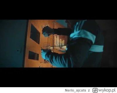 N.....s - On po polsku śpiewa? #muzyka 
Co jest przed pepperoni
#