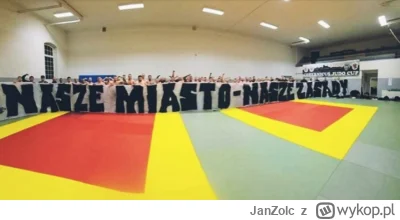 JanZolc - #famemma Ciekawe, czy wśród kibiców Elany są klienci Sandry?