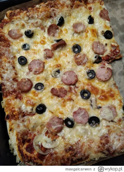 maegalcarwen - Szkoda że nie jestem krową, miałabym 4 żołądki na pomieszczenie tej wy...