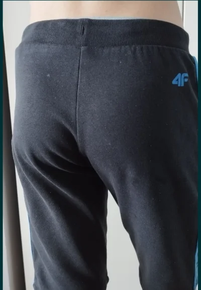 DawidZet33 - Patrząc pierwszy raz co byś najpierw zrobił? #dziecko #nastolatek #spodn...