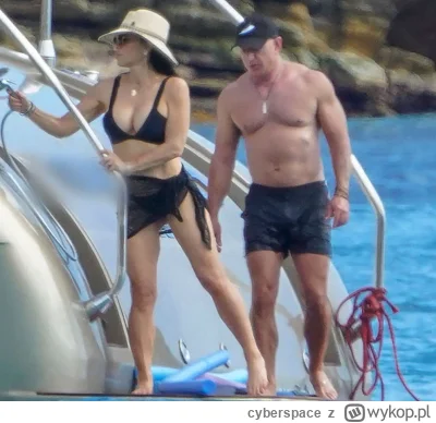 cyberspace - @tomkom: to samo co Bezos