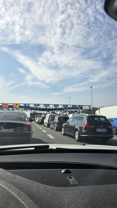 KRS - dziś miałem nieszczęście trafić na A4 między #krakow a #katowice. Chryste Panie...