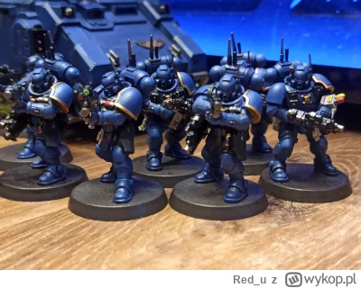 Red_u - Człowiek z figurki na figurkę coraz bardziej nabiera wprawy. 
Zdążyłem zauważ...