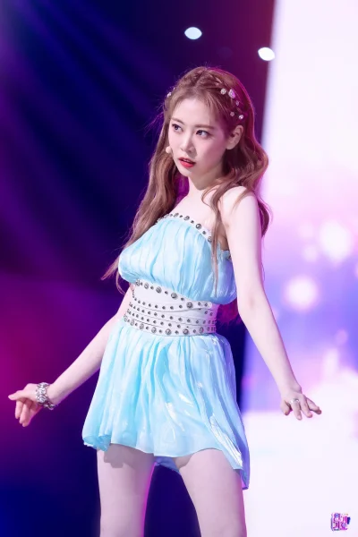 XKHYCCB2dX - #koreanka #bora #cherrybullet