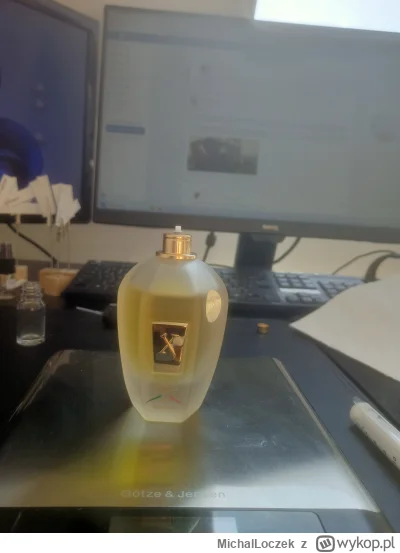 MichalLoczek - @MichalLoczek 90 ml flakon