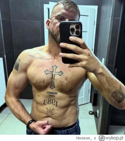 Henson_ - Śmieszy mnie to, że Kękę wygląda bardzo dobrze na swój wiek, a w komentarza...