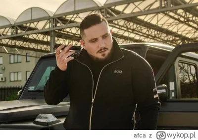 afca - Cztery 14-nastki w moim samochodzie,
pakuje kolbase w c--e i już jestem w zwod...