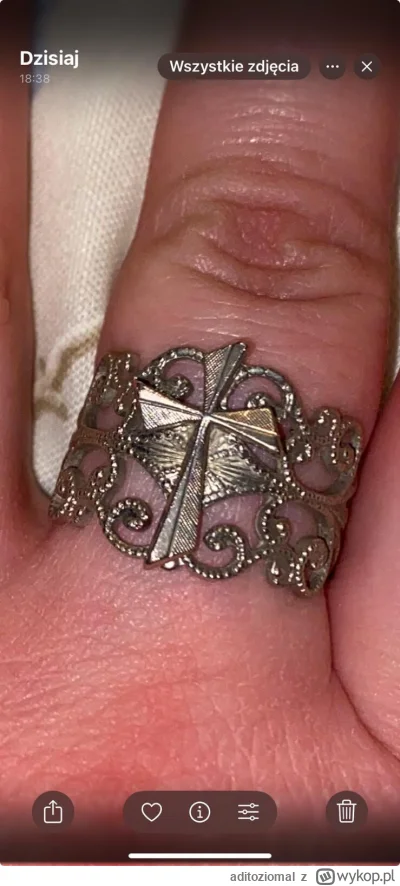 aditoziomal - znalezione podczas kopania fundamentow 20lat temu, myslicie ze cos wart...