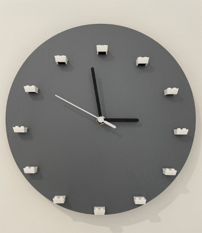krzychummm - Potrzebuje kupić najprostszy zegar ścienny około 30cm średnicy ze wskazó...