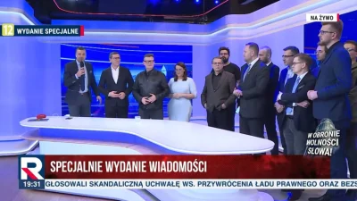 anonimek123456 - Telewizja #republika przejęła widownię po #tvpis
I generalnie wszyst...