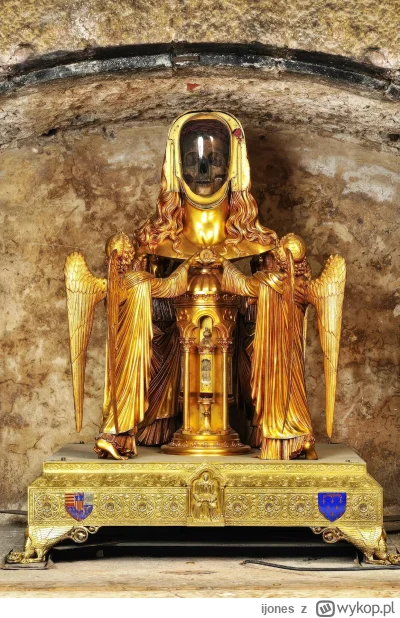ijones - Relikwiarz z czaszką Marii Magdaleny

Saint Maximin - Francja 

#religia #ch...