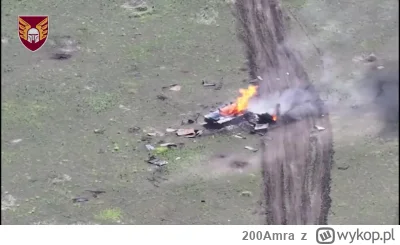 200Amra - Ukraiński dron niszczy kacapski czołg-żółw. Można? Można. 

#ukraina #wojna...