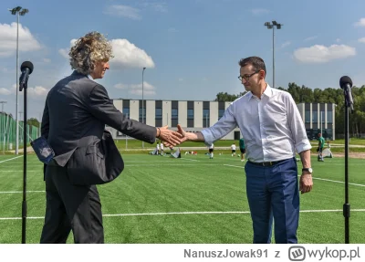 NanuszJowak91 - Czy Legia wybudowała za panstwowe pieniądze centrum treningowe po to ...