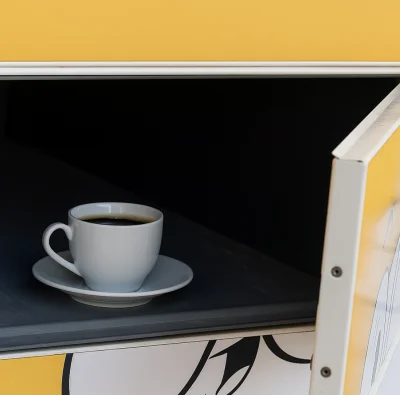 okoboji - witam zostawiłem kawkę dla kueria zgodnie z prośbą pana Brzozowego

#humoro...