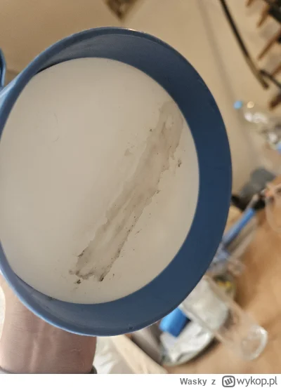 Wasky - @Endrius: dzięki, wyciąłem z innego starego opryskiwacza pasek I widocznie si...