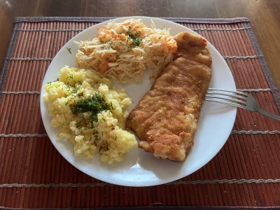 dsi_ - Dzisiaj ryba

#polskiedomy #jedzzwykopem