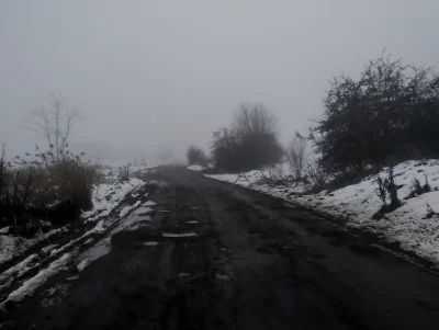 sylwke3100 - Piękna ta Polska powiatowa.

Takich widoków nam mogą pozazdrościć. 

#sp...