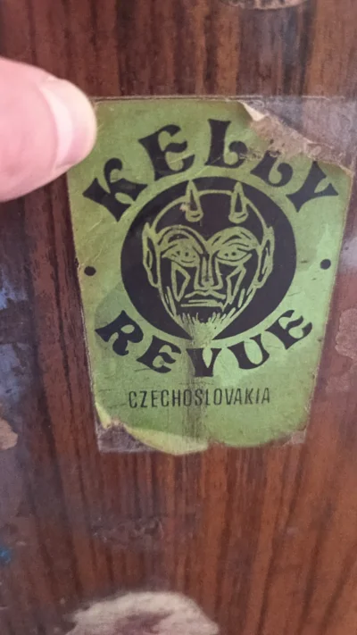 Ommadawn - Zwiedzałem stary dom. Co symbolizuje ta grafika?

#niewiemjaktootagowac
#s...