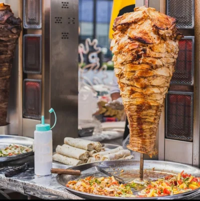 WykopowyInterlokutor - Dziś jest Światowy Dzień Kebaba. Smacznego!
#kebab #fastfood #...