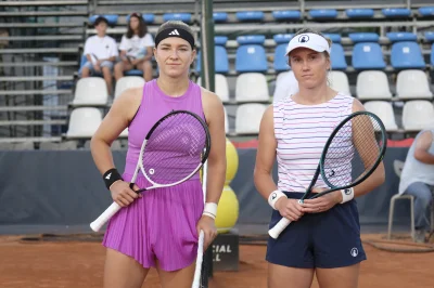 Madziol127 - Pięknie Kasia Kawa gra przeciwko Karolinie Muchowej! 
#tenis