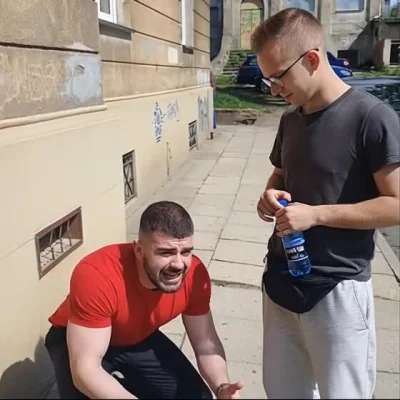 Wladekzajepaumispadek - 0. Błagającym o przebaczenie kiecolem (inglisz, tak?)