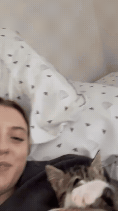 jestemtakizmeczony - #smiesznekotki 🧵
Też tak wyglądacie o 6 w nocy?
SPOILER