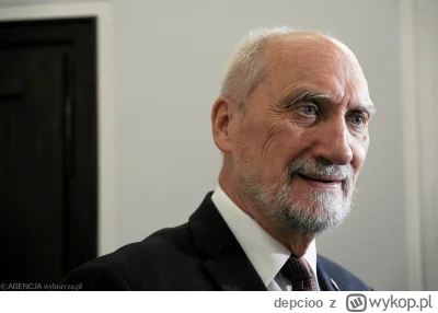 depcioo - Najwięcej chorych rzeczy wokół katastrofy zrobił ten człowiek