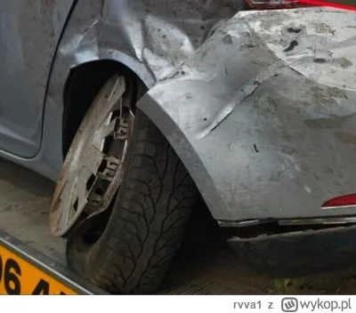 rvva1 - Pamiętajcie dla własnego bezpieczeństwa o oponach. Seat miał założone zimówki...