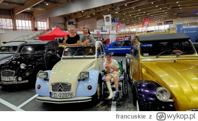 francuskie - #francuskie Prosto z targów Retro Motor Show w Poznaniu 
o co tu chodzi ...