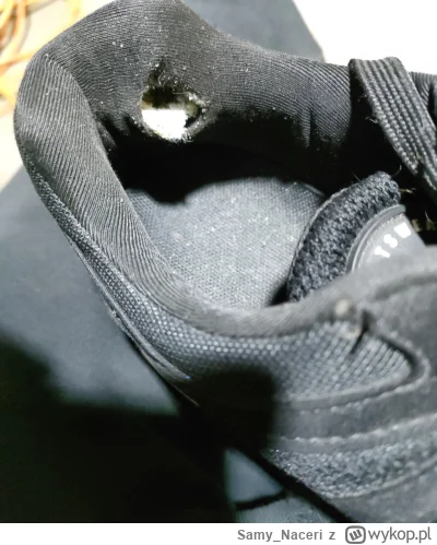 Samy_Naceri - #bieganie #buty kiedyś kupiłem buty #4f no i coś mnie uwierało z tyłu p...