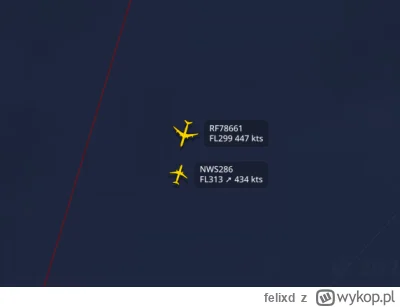 felixd - Dwa rosyjskie, pewno łapka przez okienko poszła. 1000 ft separacji