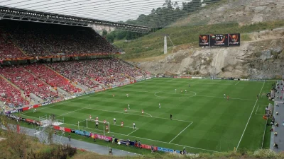 Ryneczek - Uważam, że stadion portugalskiej Bragi nie zostałby dopuszczony do rozgryw...