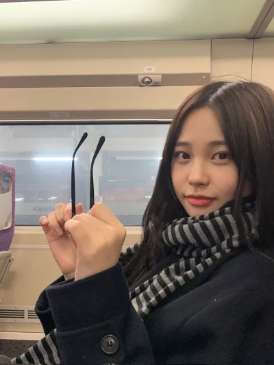 XKHYCCB2dX - #koreanka #jihan #weeekly